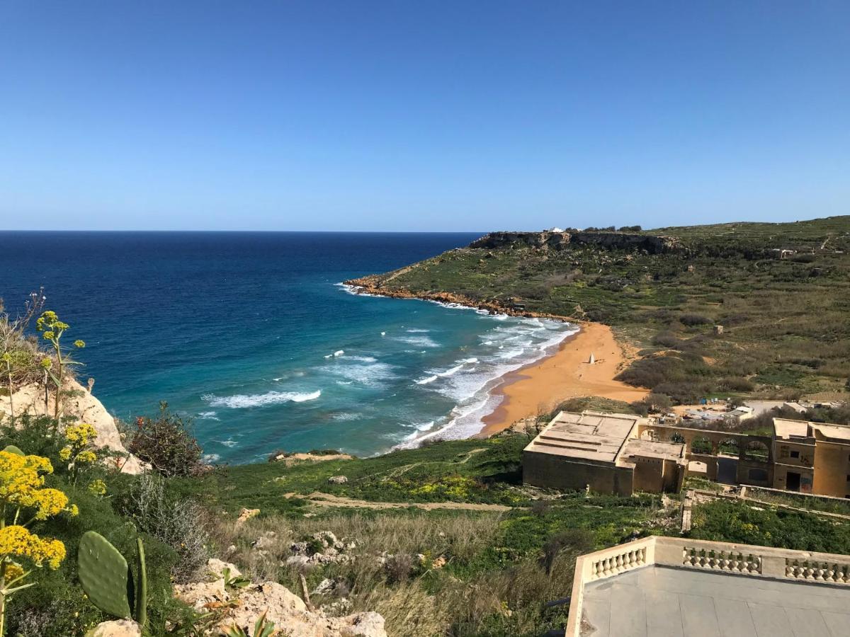 Ad Hoc B&B Il-Pergla Bagian luar foto