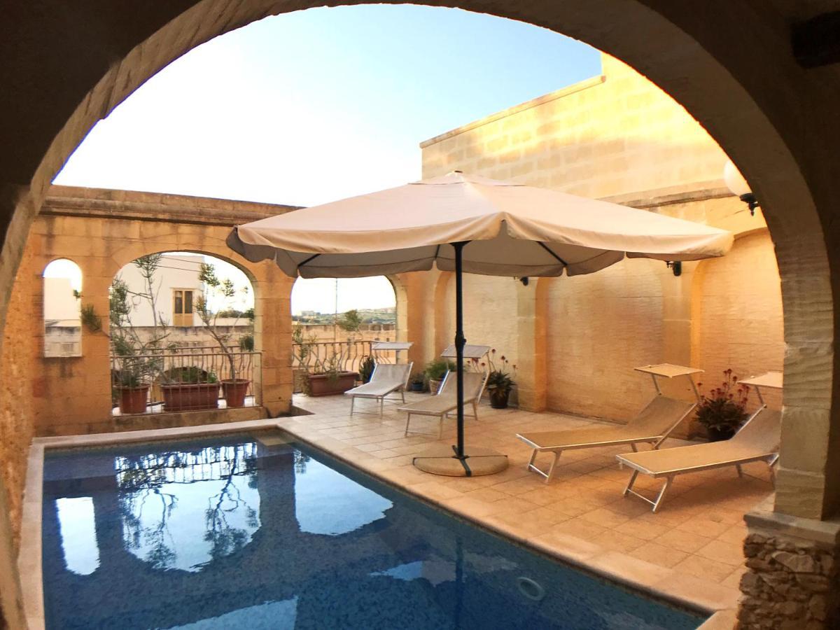 Ad Hoc B&B Il-Pergla Bagian luar foto